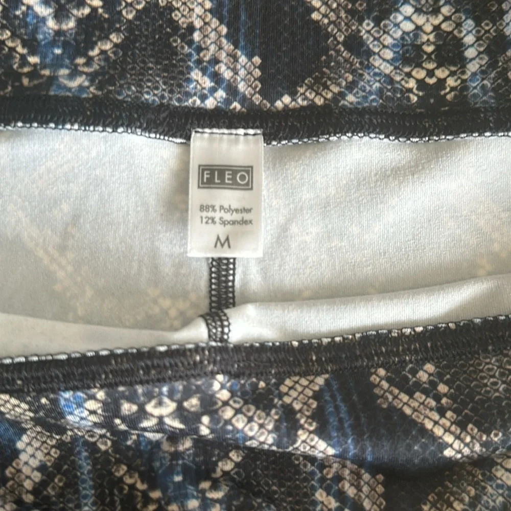FLEO Python Shorts - Picture 5 of 5